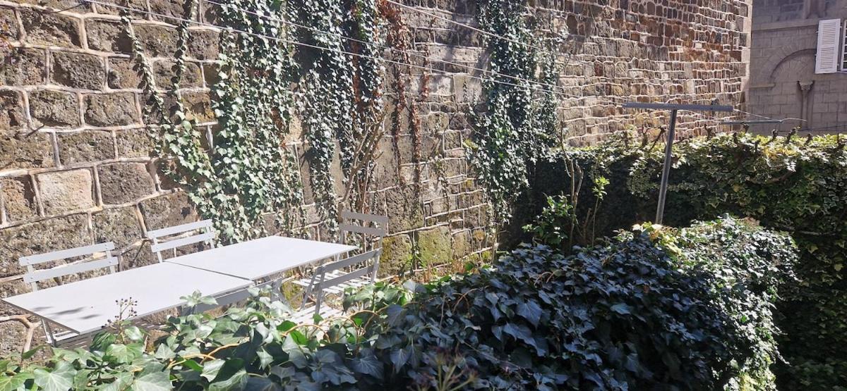 Le Puy-en-Velay Appartement 120 M² Duplex Coeur Historique Au Calme מראה חיצוני תמונה